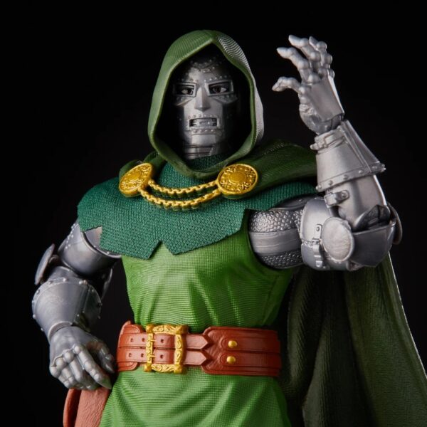 Retro Fantastic Four Marvel Legends Doctor Doom - Image 3